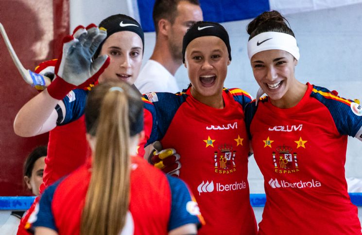 Las selecciones espaolas sub-17 femenina y masculina se meten en las final del Campeonato de Europa 2025